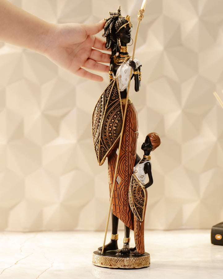 WARRIOR OF LOVE - African lady with baby showpiece