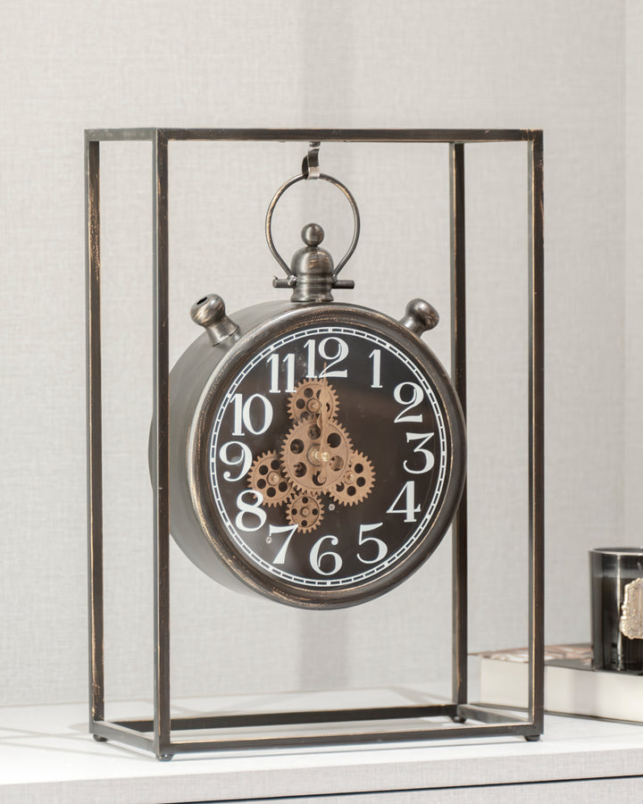THE HANGING HOUR - Han clock