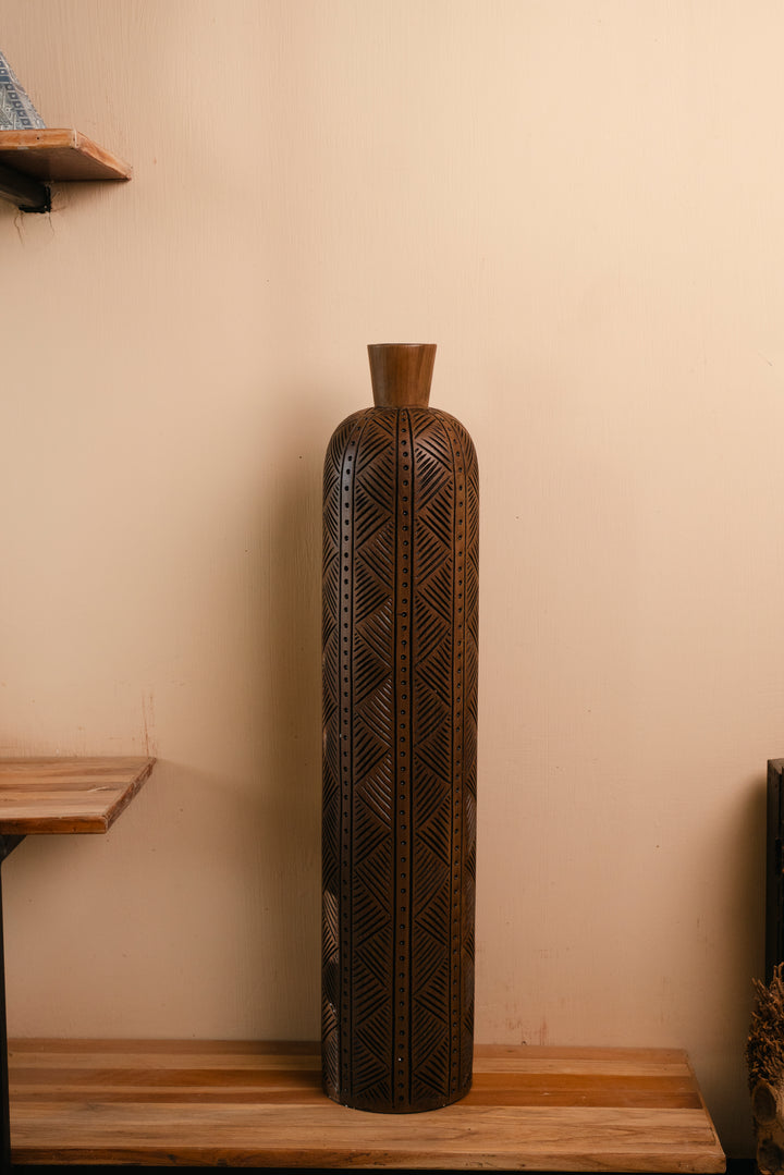MAJESTIC WOOD VASE - WOODEN VASE