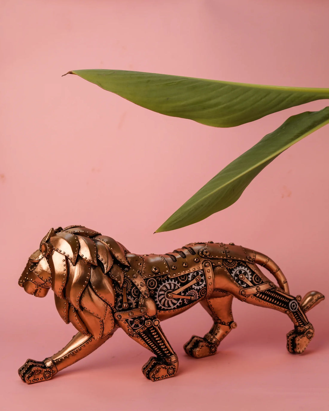 Abstract King - LION