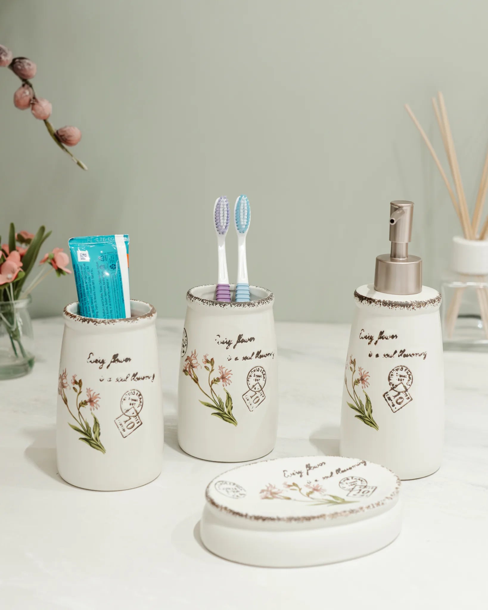 AQUA FRESH - BATHROOM SET
