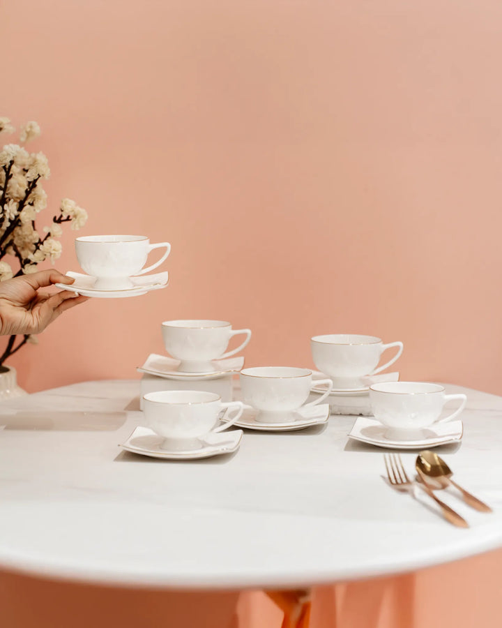 BLISSFUL GOLD - CUP SET Of 6