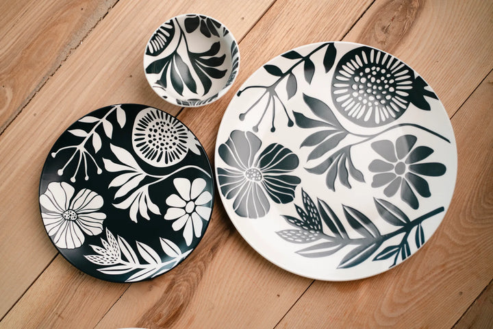 BLOOM SERENITY DINNERWARE - DINNER SET(6 BIG,6 SMALL PLATE,6 BOWL,2 SERVING BOWL)