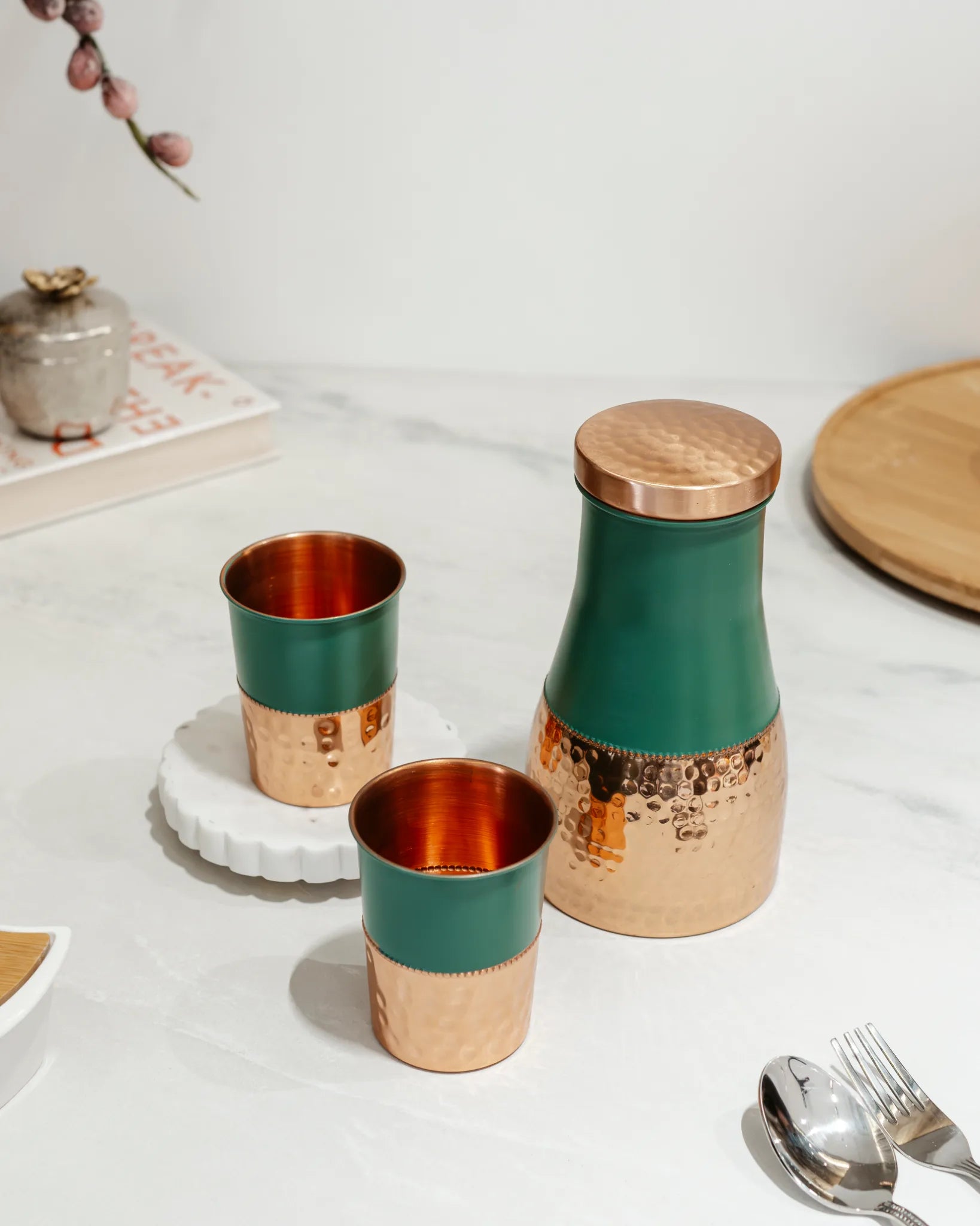 TIMELESS COPPER SET - COPPER BOTTLE 2 GLASS SET