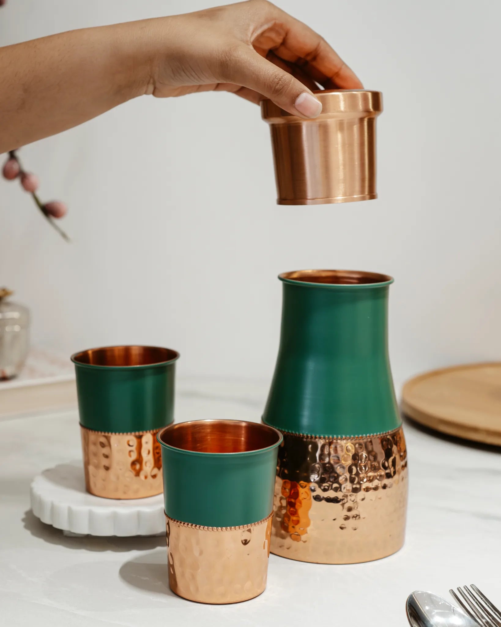 TIMELESS COPPER SET - COPPER BOTTLE 2 GLASS SET