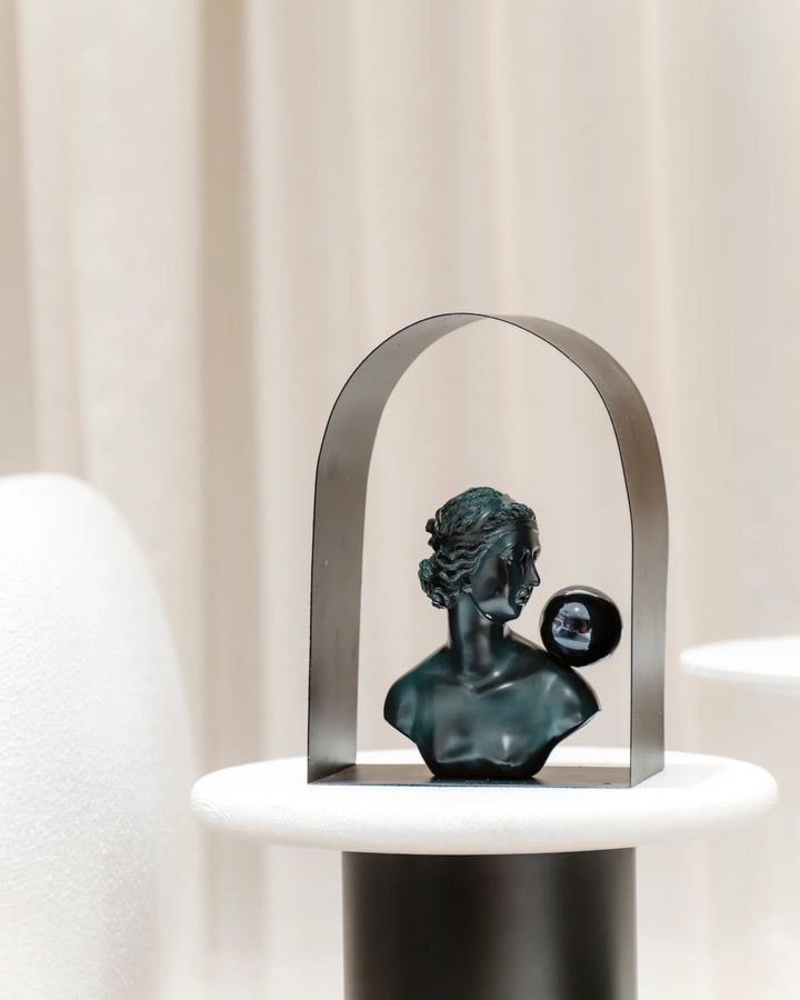 GLOBAL GRACE - WOMEN SHOWPIECE