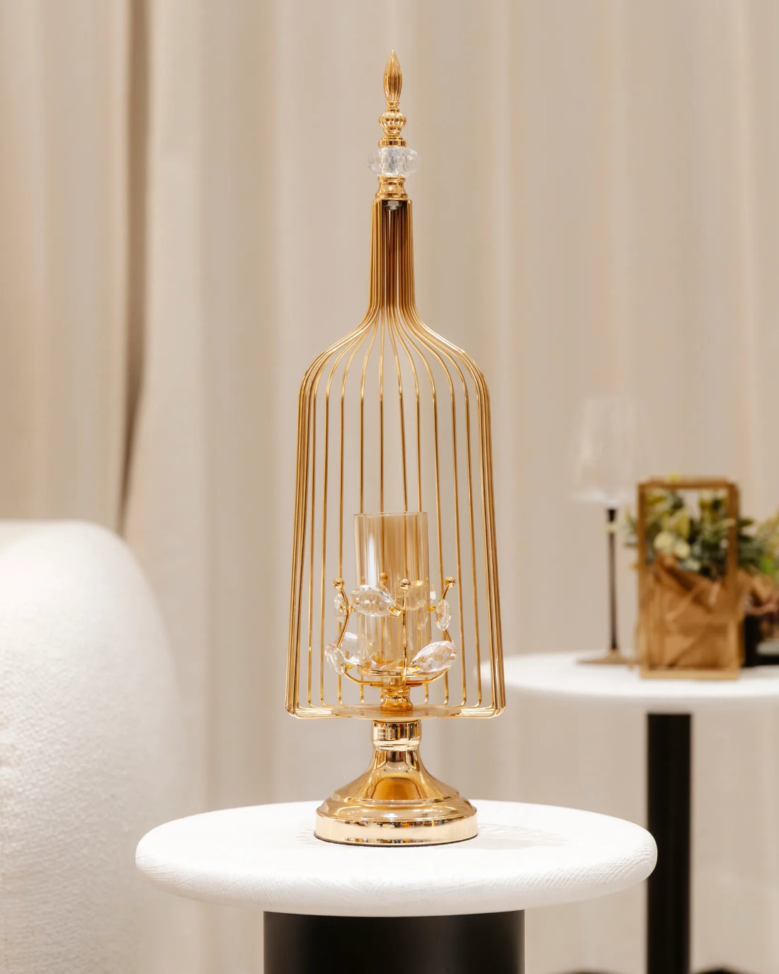 GOLDEN MAJESTY - CANDLE STAND