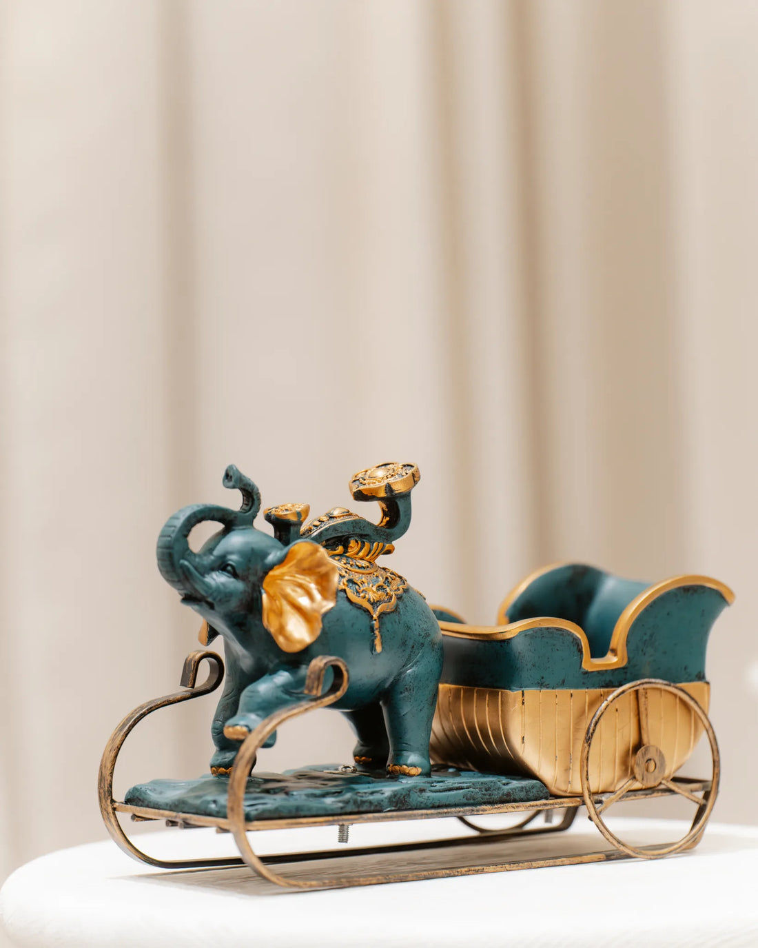 KEY/CANDY MANE - ELEPHANT CANDY KEY HOLDER