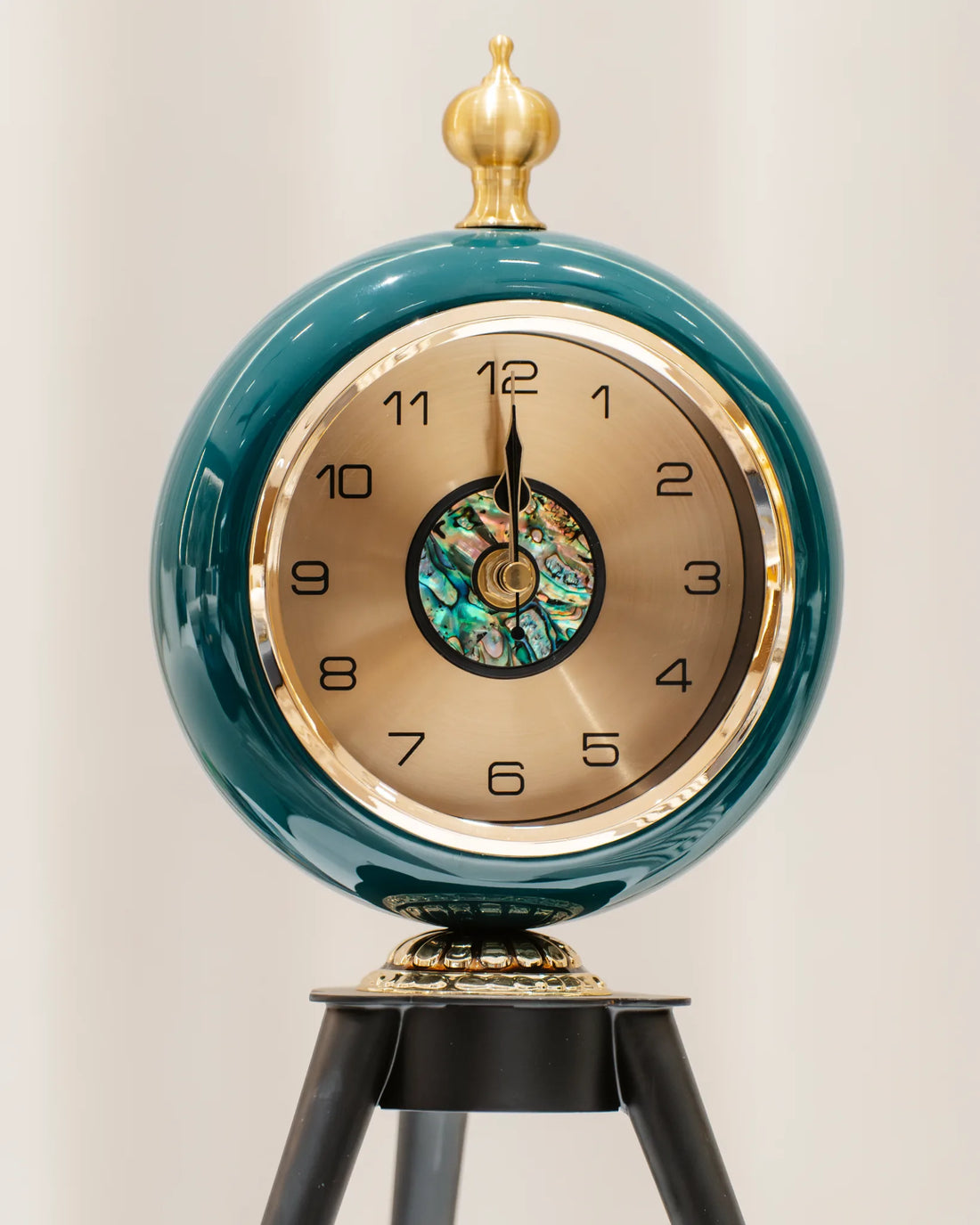 MAJESTIC TICK - Clock