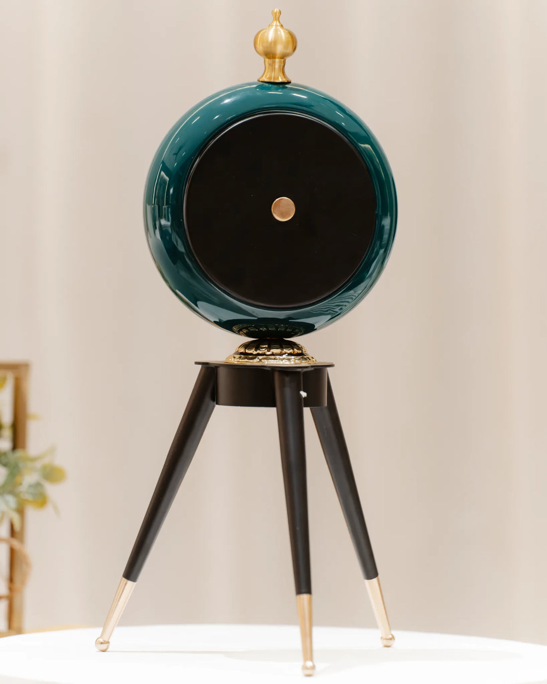 MAJESTIC TICK - Clock