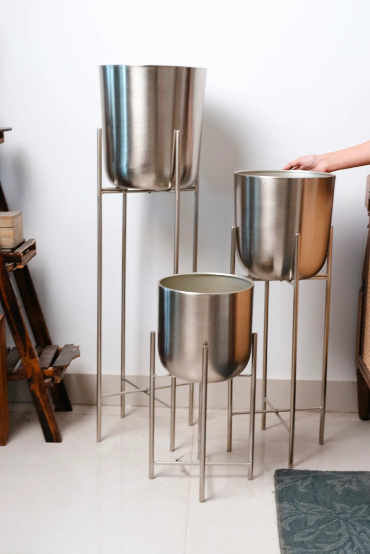 MODERN OASIS PLANTERS - METAL PLANTERS