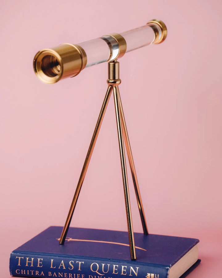 The Stellar Lens - CRYSTAL TELESCOPE