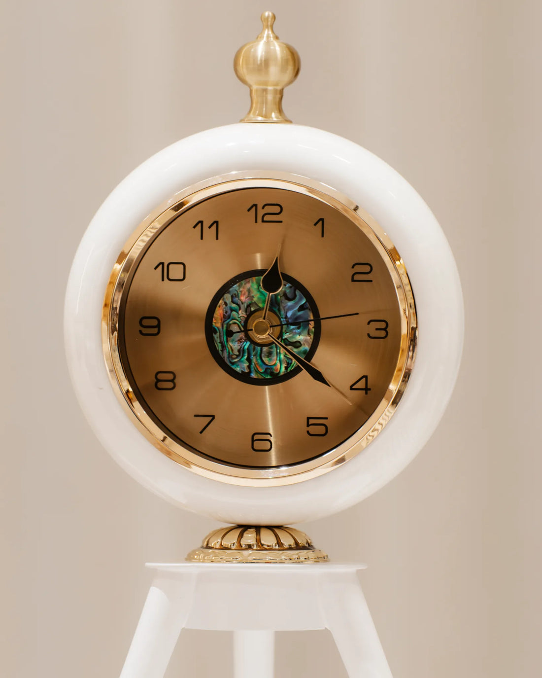 MAJESTIC TICK - Clock
